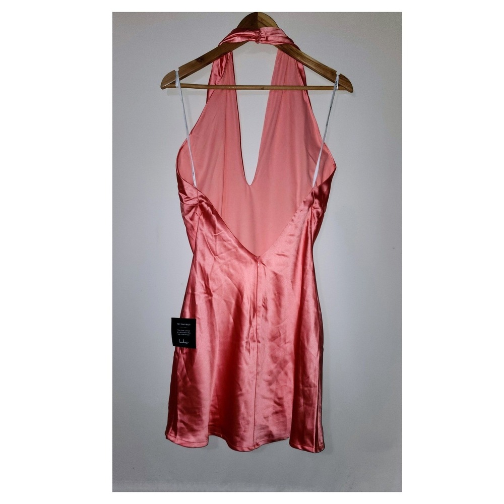 Lulus Coral Pink Satin Halter Mini Dress Deep V-Neck Open Back Size S NEW - Picture 2 of 3